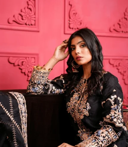 Floral cotton casual dress for women in Pakistan