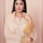 wrap dress Pakistan, modern women dress